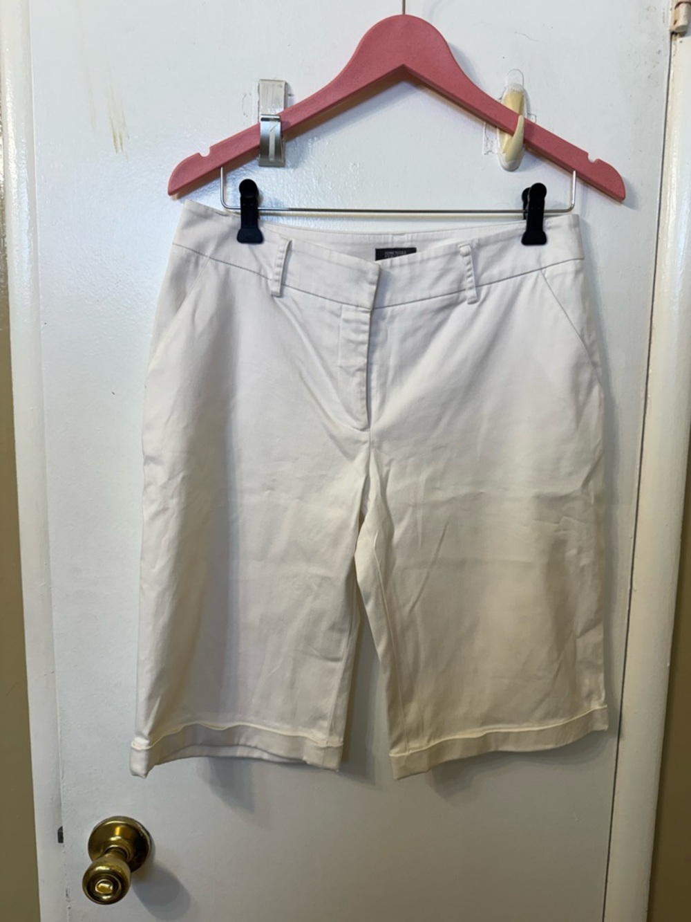 Kenneth Cole Reaction White Women's Bermudas Shorts Size 4